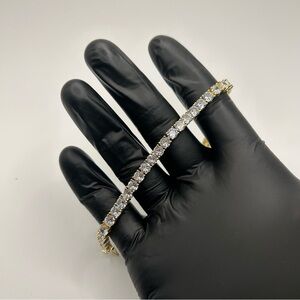 Dazzling Gold and Silver Women's Bracelet